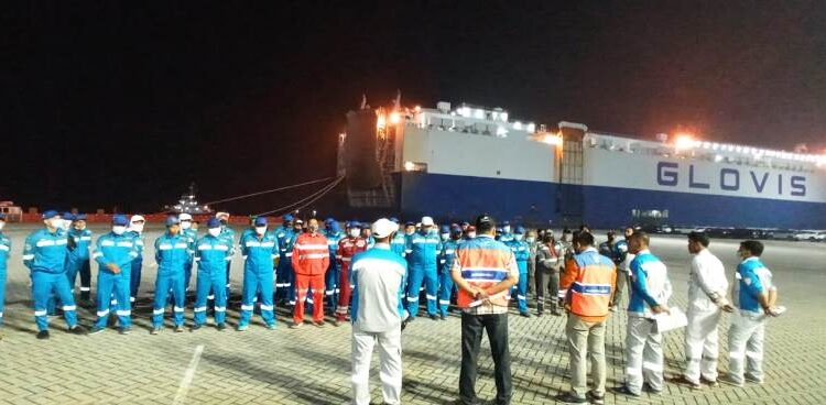 Wujudkan Nilai Kompeten, IPCC Layani Transhipment Internasional Pertama untuk Kargo CBU