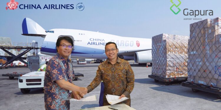 China Airlines Kembali Mempercayakan Penanganan Pesawat Freighter & Warehouse Kepada Gapura Angkasa