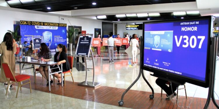 Ingat Mulai 5 Juli 2021, Bandara Angkasa Pura II Berlakukan Penuh Syarat Kartu Vaksinasi dan Tes PCR Bagi Penumpang Pada PPKM Darurat Jawa – Bali