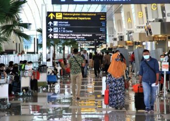Layanan RT-PCR Hasil Keluar 3 Jam Jadi Pilihan Penumpang Pesawat dari Bandara Soekarno-Hatta