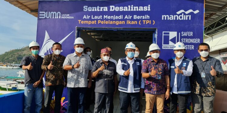 Dorong Penguatan Ekonomi Masyarakat, Kolaborasi Indra Karya & Mandiri Salurkan Bantuan 2,1 Milyar untuk Hadirkan Air Bersih di Labuan Bajo