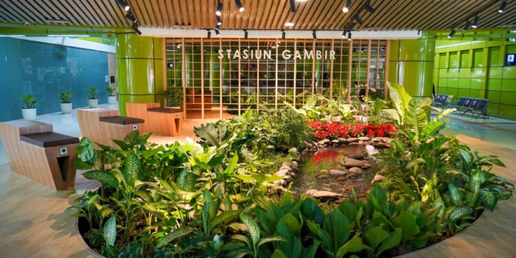 Tanam 15 Ribu Pohon di Stasiun dan Perkantoran, KAI Gencar Lakukan Penghijauan