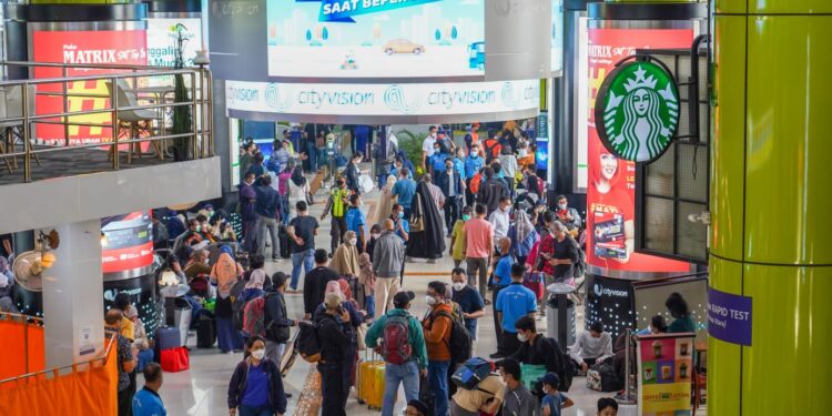 H-5 Lebaran, Arus Mudik dengan Kereta Api Terus Meningkat Hingga 39%