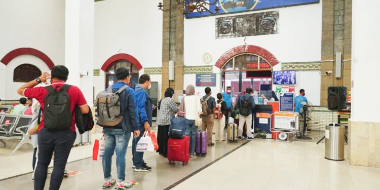 Keberangkatan 6 Mei, 154 Ribu Pelanggan Naik KA Jarak Jauh