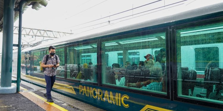 Diminati Masyarakat, Kereta Panoramic Layani 1.613 Pelanggan Sejak Diluncurkan