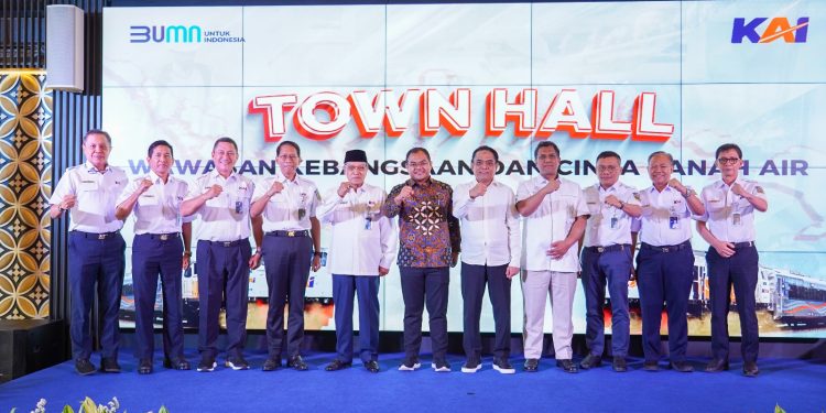 Tingkatkan Rasa Cinta Tanah Air kepada Seluruh Pegawai, KAI Gelar Townhall Meeting “Wawasan Kebangsaan dan Cinta Tanah Air”