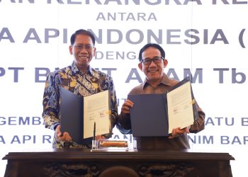 Tingkatkan Sinergisitas BUMN, KAI dan PTBA Tanda Tangani Perjanjian Angkutan Batu Bara