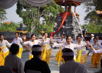 HIN Resmikan Pura Manik Tirta Sari Sanur di The Sanur