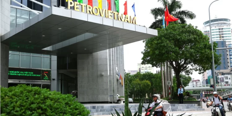 Belajar Sukses dari Vietnam Mengelola BUMN