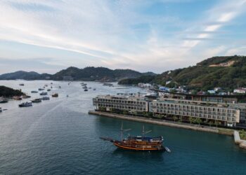 Komodo National Park Resmi Jadi Destinasi Terindah Ke-2 di Dunia, Ini Cara Menikmatinya dengan Gaya ‘Luxury Getaway’ di Meruorah